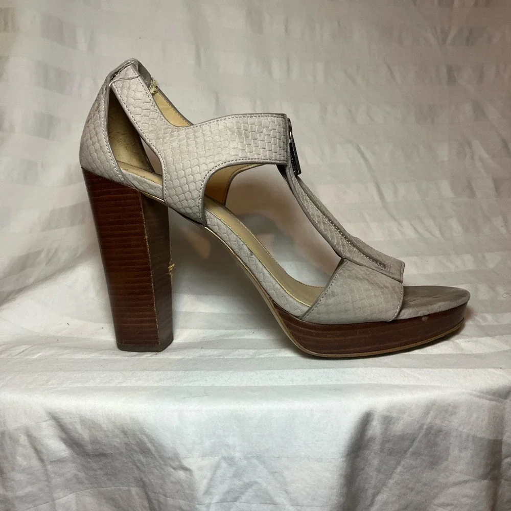 Michael Kors Grey Snakeskin Embossed Platform Sandals Front Zip Heel 8.5